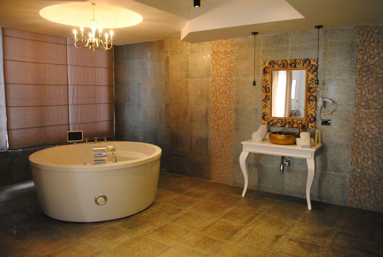 Casablanca Boutique Hotel 4*