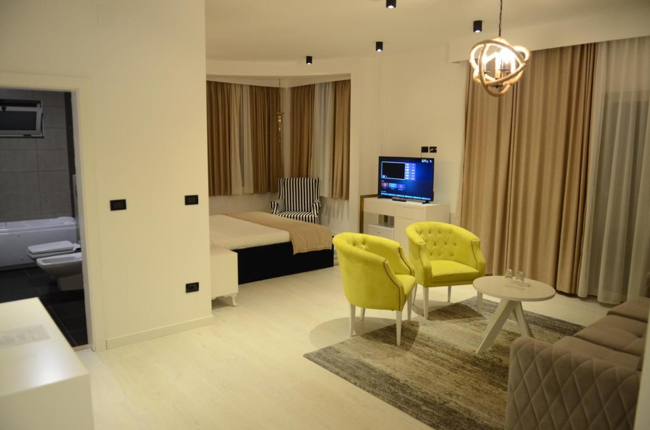 Casablanca Boutique Hotel 4* Durrës