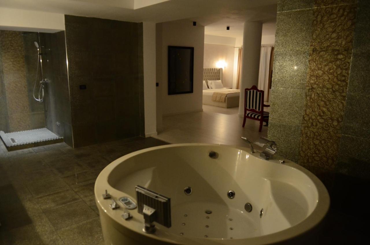 Casablanca Boutique Hotel 4*